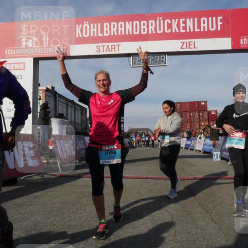03.10.2025 - Köhlbrandbrückenlauf Matties Gatica Varas http://msf.ph/oto/9169078 03.10.2025 10:21:21 Ziel 1757, 1899, 2068, 2119, 2350, 2369, 2415, 2897, 3839 meine-sportfotos.de