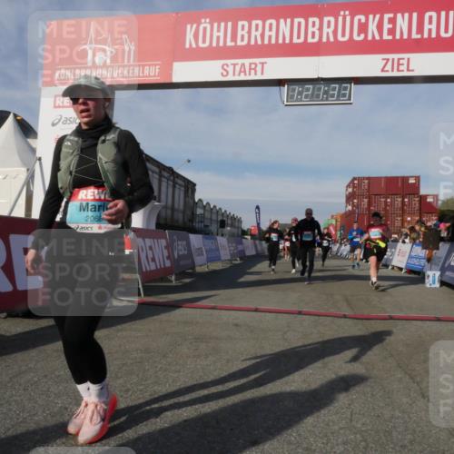 03.10.2025 - Köhlbrandbrückenlauf Matties Gatica Varas http://msf.ph/oto/9169107 03.10.2025 10:21:34 Ziel 1252, 1483, 1992, 2053, 2137, 2154, 2210, 2616, 2622, 3116, 3259, 3535, 3536, 3537, 3538 meine-sportfotos.de