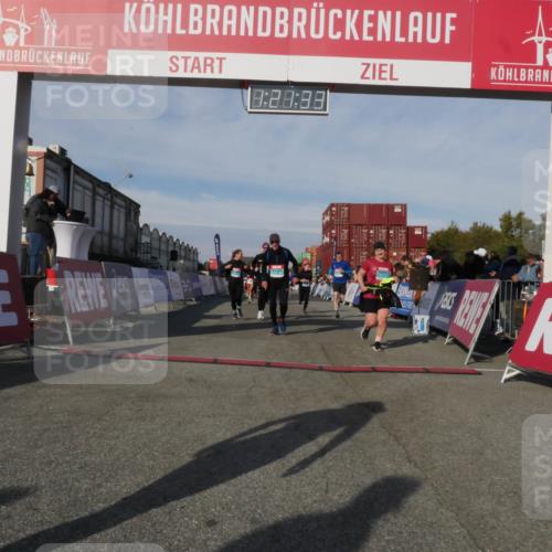 03.10.2025 - Köhlbrandbrückenlauf Matties Gatica Varas http://msf.ph/oto/9169108 03.10.2025 10:21:35 Ziel 1252, 1483, 1992, 2053, 2137, 2154, 2210, 2255, 2616, 2622, 3116, 3259, 3535, 3536, 3537, 3538 meine-sportfotos.de