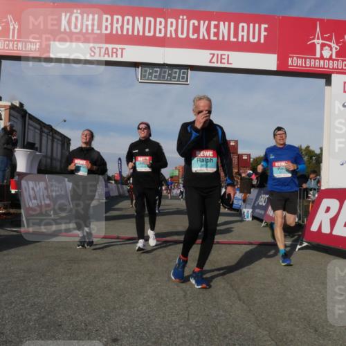 03.10.2025 - Köhlbrandbrückenlauf Matties Gatica Varas http://msf.ph/oto/9169114 03.10.2025 10:21:38 Ziel 1252, 1483, 2053, 2137, 2210, 2255, 2439, 2622, 3535, 3536, 3537, 3538 meine-sportfotos.de