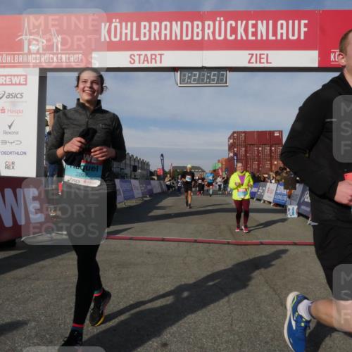 03.10.2025 - Köhlbrandbrückenlauf Matties Gatica Varas http://msf.ph/oto/9169157 03.10.2025 10:21:59 Ziel 1049, 1467, 1740, 1976, 1977, 2022, 2114, 2235, 2298, 2309, 2327, 2414, 3570, 3660, 3661, 3662, 3693, 3694 meine-sportfotos.de
