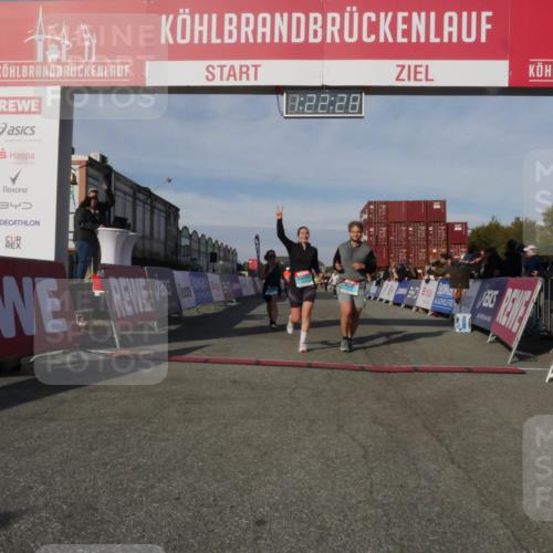03.10.2025 - Köhlbrandbrückenlauf Matties Gatica Varas http://msf.ph/oto/9169213 03.10.2025 10:22:30 Ziel 2075, 2217, 2218, 2313, 2314, 3577 meine-sportfotos.de