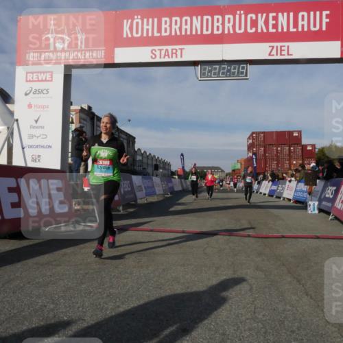 03.10.2025 - Köhlbrandbrückenlauf Matties Gatica Varas http://msf.ph/oto/9169267 03.10.2025 10:22:51 Ziel 1452, 2028, 2099, 2308, 2861, 2862, 3322, 3582, 3583 meine-sportfotos.de
