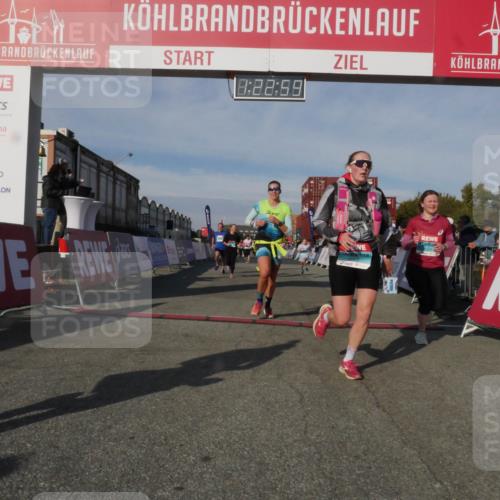 03.10.2025 - Köhlbrandbrückenlauf Matties Gatica Varas http://msf.ph/oto/9169309 03.10.2025 10:23:01 Ziel 1320, 1452, 1934, 2031, 2087, 2682, 2861, 2862, 2907, 3291, 3574 meine-sportfotos.de