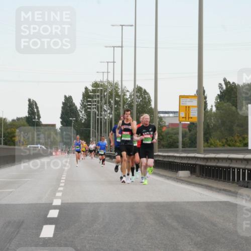 03.10.2025 - Köhlbrandbrückenlauf Matties Gatica Varas http://msf.ph/oto/9169341 03.10.2025 15:11:30 Position 3  meine-sportfotos.de