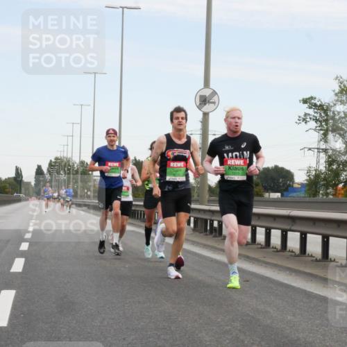 03.10.2025 - Köhlbrandbrückenlauf Matties Gatica Varas http://msf.ph/oto/9169365 03.10.2025 15:11:38 Position 3 720, 7015 meine-sportfotos.de