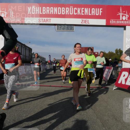 03.10.2025 - Köhlbrandbrückenlauf Matties Gatica Varas http://msf.ph/oto/9169379 03.10.2025 10:23:18 Ziel 1263, 1629, 1707, 1723, 1827, 1954, 2125, 2139, 2141, 2167, 2188, 2783, 2829, 2840, 2842, 3029, 3147, 3221 meine-sportfotos.de