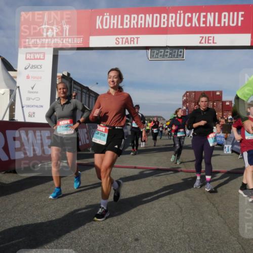 03.10.2025 - Köhlbrandbrückenlauf Matties Gatica Varas http://msf.ph/oto/9169385 03.10.2025 10:23:20 Ziel 1629, 1723, 1827, 1954, 2139, 2188, 2740, 2783, 2810, 2829, 2840, 2842, 3029, 3147, 3221 meine-sportfotos.de