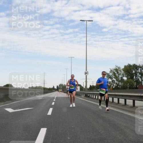 03.10.2025 - Köhlbrandbrückenlauf Matties Gatica Varas http://msf.ph/oto/9169393 03.10.2025 15:11:52 Position 3  meine-sportfotos.de