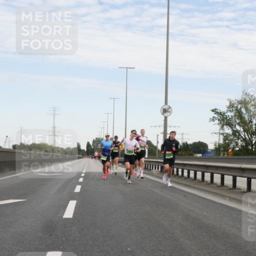 03.10.2025 - Köhlbrandbrückenlauf Matties Gatica Varas http://msf.ph/oto/9169443 03.10.2025 15:12:15 Position 3  meine-sportfotos.de
