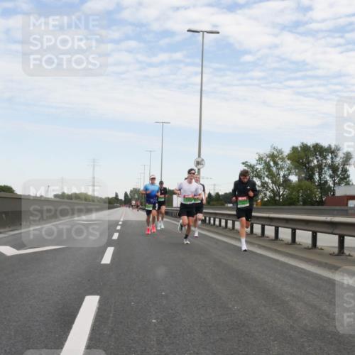 03.10.2025 - Köhlbrandbrückenlauf Matties Gatica Varas http://msf.ph/oto/9169450 03.10.2025 15:12:17 Position 3  meine-sportfotos.de
