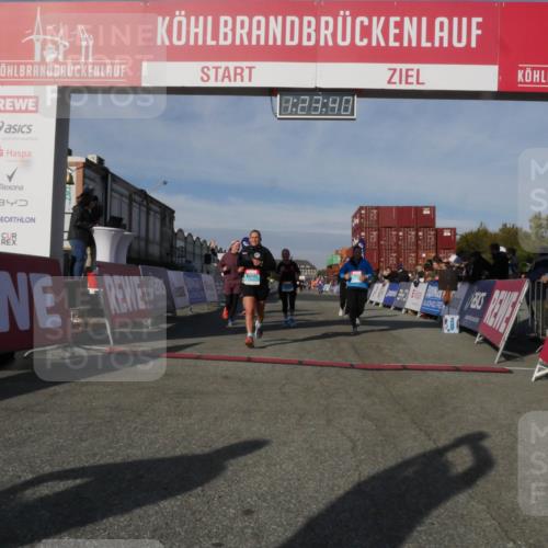 03.10.2025 - Köhlbrandbrückenlauf Matties Gatica Varas http://msf.ph/oto/9169468 03.10.2025 10:23:42 Ziel 1128, 1937, 1978, 2008, 2152, 2303, 2315, 3088, 3422, 3423 meine-sportfotos.de