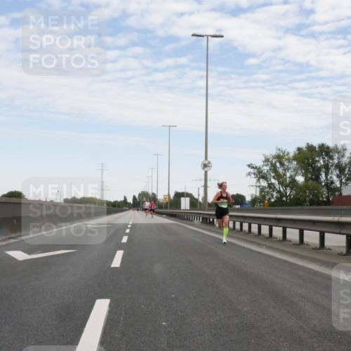 03.10.2025 - Köhlbrandbrückenlauf Matties Gatica Varas http://msf.ph/oto/9169469 03.10.2025 15:12:25 Position 3  meine-sportfotos.de