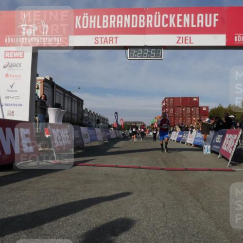 03.10.2025 - Köhlbrandbrückenlauf Matties Gatica Varas http://msf.ph/oto/9169496 03.10.2025 10:23:53 Ziel 1001, 1160, 1545, 1571, 1825, 2310, 2782, 3088 meine-sportfotos.de