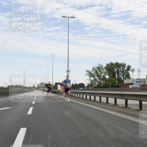03.10.2025 - Köhlbrandbrückenlauf Matties Gatica Varas http://msf.ph/oto/9169528 03.10.2025 15:12:49 Position 3  meine-sportfotos.de