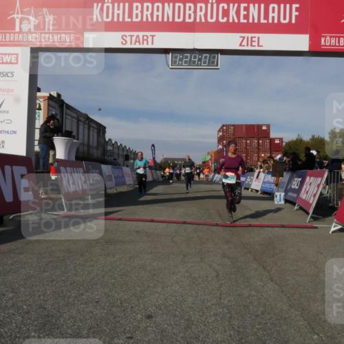 03.10.2025 - Köhlbrandbrückenlauf Matties Gatica Varas http://msf.ph/oto/9169534 03.10.2025 10:24:02 Ziel 1001, 1147, 1545, 1571, 1853, 1855, 1994, 2078, 2140, 2351, 2371, 2971, 3675, 3677, 3803 meine-sportfotos.de