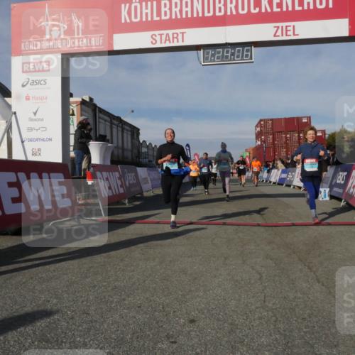 03.10.2025 - Köhlbrandbrückenlauf Matties Gatica Varas http://msf.ph/oto/9169555 03.10.2025 10:24:08 Ziel 1853, 1855, 1994, 2078, 2103, 2140, 2351, 2371, 2971, 3675, 3677, 3803, 3810 meine-sportfotos.de