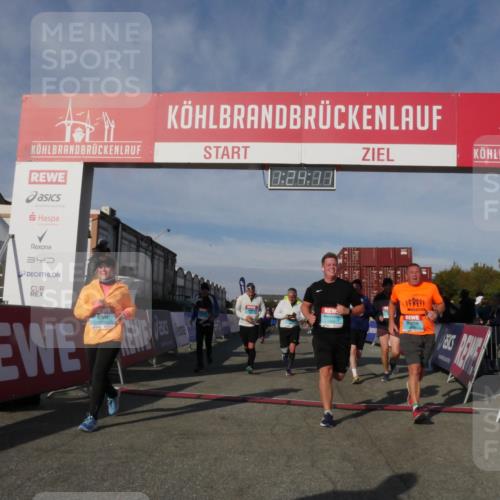 03.10.2025 - Köhlbrandbrückenlauf Matties Gatica Varas http://msf.ph/oto/9169575 03.10.2025 10:24:13 Ziel 1329, 1855, 2103, 2239, 2319, 2351, 2371, 2384, 2970, 2971, 3597, 3675, 3677, 3810 meine-sportfotos.de