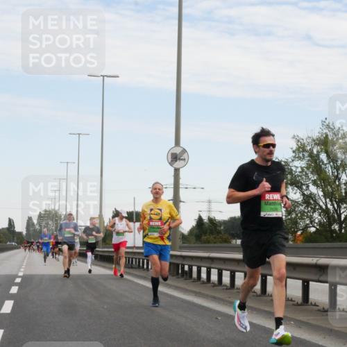 03.10.2025 - Köhlbrandbrückenlauf Matties Gatica Varas http://msf.ph/oto/9169588 03.10.2025 15:13:08 Position 3 7026 meine-sportfotos.de
