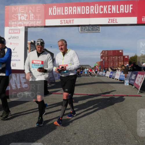 03.10.2025 - Köhlbrandbrückenlauf Matties Gatica Varas http://msf.ph/oto/9169589 03.10.2025 10:24:16 Ziel 1329, 2103, 2239, 2319, 2340, 2384, 2970, 3597, 3810 meine-sportfotos.de