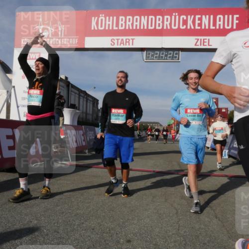 03.10.2025 - Köhlbrandbrückenlauf Matties Gatica Varas http://msf.ph/oto/9169628 03.10.2025 10:24:26 Ziel 1440, 1732, 1895, 2187, 2340, 3074 meine-sportfotos.de