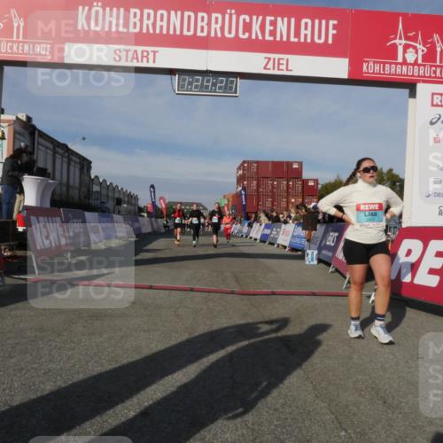 03.10.2025 - Köhlbrandbrückenlauf Matties Gatica Varas http://msf.ph/oto/9169634 03.10.2025 10:24:28 Ziel 1440, 1717, 1732, 1762, 1895, 2187, 3074, 3620 meine-sportfotos.de