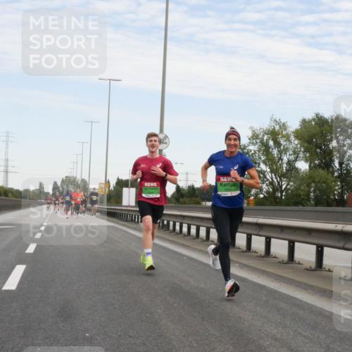 03.10.2025 - Köhlbrandbrückenlauf Matties Gatica Varas http://msf.ph/oto/9169646 03.10.2025 15:13:28 Position 3 9591 meine-sportfotos.de