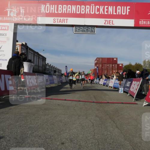 03.10.2025 - Köhlbrandbrückenlauf Matties Gatica Varas http://msf.ph/oto/9169667 03.10.2025 10:24:36 Ziel 1433, 1683, 1697, 1717, 1762, 1987, 2045, 2169, 2173, 2187, 2234, 2373, 2374, 2680, 2847, 2848, 3038, 3042, 3199, 3240, 3523, 3561, 3620, 3759 meine-sportfotos.de