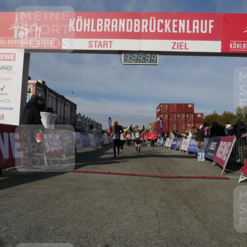 03.10.2025 - Köhlbrandbrückenlauf Matties Gatica Varas http://msf.ph/oto/9169669 03.10.2025 10:24:36 Ziel 1433, 1683, 1697, 1717, 1762, 1987, 2045, 2169, 2173, 2187, 2234, 2373, 2374, 2680, 2847, 2848, 3038, 3042, 3199, 3240, 3523, 3561, 3620, 3759 meine-sportfotos.de