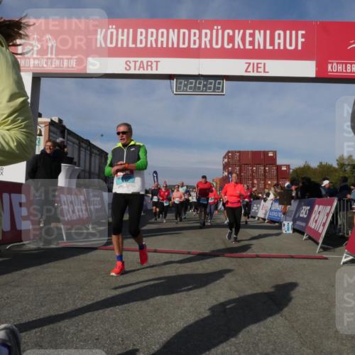 03.10.2025 - Köhlbrandbrückenlauf Matties Gatica Varas http://msf.ph/oto/9169687 03.10.2025 10:24:41 Ziel 1345, 1382, 1433, 1683, 1697, 1987, 2045, 2169, 2173, 2234, 2373, 2374, 2556, 2680, 2847, 2848, 3038, 3042, 3199, 3240, 3391, 3523, 3561, 3759 meine-sportfotos.de