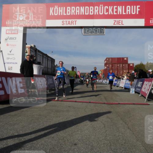 03.10.2025 - Köhlbrandbrückenlauf Matties Gatica Varas http://msf.ph/oto/9169805 03.10.2025 10:25:09 Ziel 1663, 1709, 1734, 1814, 1887, 2158, 2396, 3085, 3089, 3090, 3234 meine-sportfotos.de
