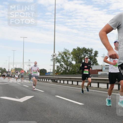 03.10.2025 - Köhlbrandbrückenlauf Matties Gatica Varas http://msf.ph/oto/9169810 03.10.2025 15:14:40 Position 3 7809 meine-sportfotos.de
