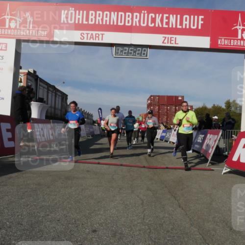 03.10.2025 - Köhlbrandbrückenlauf Matties Gatica Varas http://msf.ph/oto/9169883 03.10.2025 10:25:30 Ziel 2019, 2036, 2083, 2393, 2417, 2509, 2618, 2828, 2873, 3003, 3004, 3084, 3102, 3159, 3389, 3405, 3519, 3520, 3706, 3771 meine-sportfotos.de