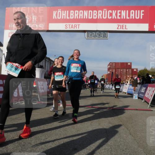 03.10.2025 - Köhlbrandbrückenlauf Matties Gatica Varas http://msf.ph/oto/9169919 03.10.2025 10:25:39 Ziel 1414, 1652, 1653, 1839, 1950, 1967, 2151, 2244, 2245, 3022, 3024, 3026, 3027, 3159, 3405, 3441, 3443, 3713 meine-sportfotos.de
