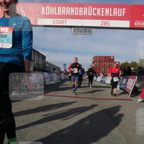 03.10.2025 - Köhlbrandbrückenlauf Matties Gatica Varas http://msf.ph/oto/9169927 03.10.2025 10:25:41 Ziel 1414, 1652, 1653, 1839, 1950, 1967, 2002, 2003, 2151, 2244, 2245, 3022, 3024, 3026, 3027, 3159, 3405, 3441, 3443, 3713 meine-sportfotos.de