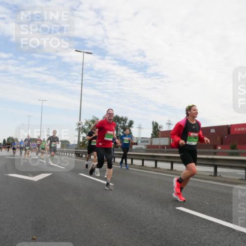 03.10.2025 - Köhlbrandbrückenlauf Matties Gatica Varas http://msf.ph/oto/9169947 03.10.2025 15:15:12 Position 3  meine-sportfotos.de