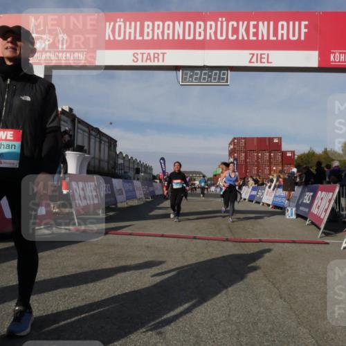 03.10.2025 - Köhlbrandbrückenlauf Matties Gatica Varas http://msf.ph/oto/9170049 03.10.2025 10:26:11 Ziel 1847, 1924, 1940, 2111, 2532, 3151, 3555, 3586 meine-sportfotos.de