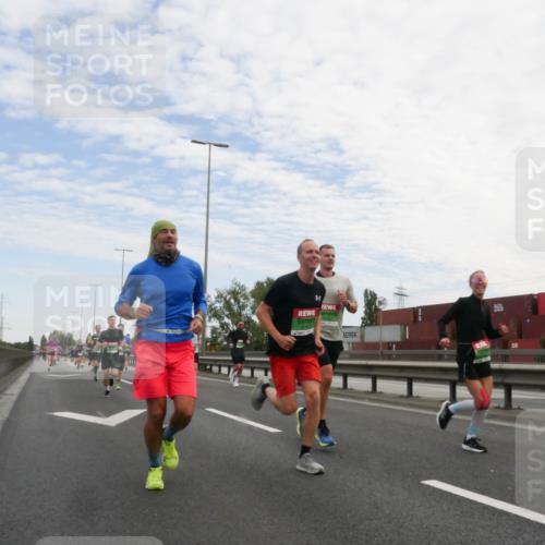 03.10.2025 - Köhlbrandbrückenlauf Matties Gatica Varas http://msf.ph/oto/9170064 03.10.2025 15:15:41 Position 3  meine-sportfotos.de