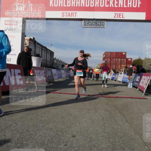 03.10.2025 - Köhlbrandbrückenlauf Matties Gatica Varas http://msf.ph/oto/9170186 03.10.2025 10:26:50 Ziel 1425, 1436, 1509, 1756, 1840, 1996, 2004, 2005, 2133, 2219, 2259, 2574, 2952, 3105, 3163, 3787 meine-sportfotos.de