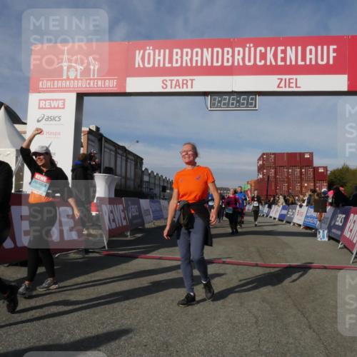 03.10.2025 - Köhlbrandbrückenlauf Matties Gatica Varas http://msf.ph/oto/9170201 03.10.2025 10:26:57 Ziel 1509, 1726, 1727, 1840, 1935, 1996, 2133, 2259, 2405, 2586, 2655, 2952, 3044, 3105, 3110, 3163, 3241, 3242, 3364, 3367, 3602, 3829 meine-sportfotos.de