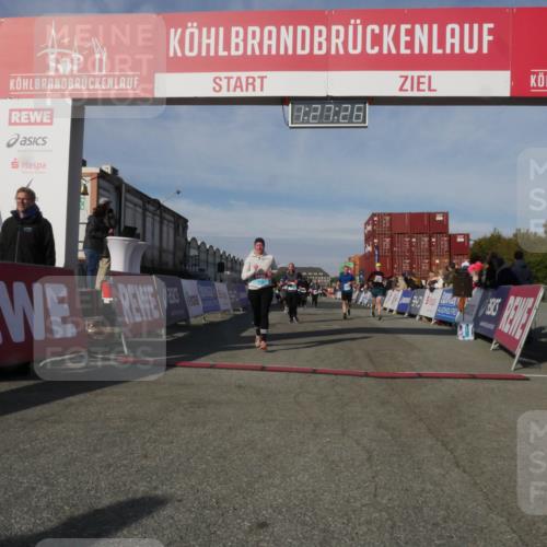 03.10.2025 - Köhlbrandbrückenlauf Matties Gatica Varas http://msf.ph/oto/9170264 03.10.2025 10:27:28 Ziel 1539, 1926, 1929, 2101, 2451, 2562, 2935, 3132, 3746 meine-sportfotos.de