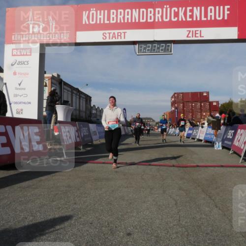 03.10.2025 - Köhlbrandbrückenlauf Matties Gatica Varas http://msf.ph/oto/9170265 03.10.2025 10:27:28 Ziel 1539, 1926, 1929, 2101, 2451, 2562, 2935, 3132, 3746 meine-sportfotos.de