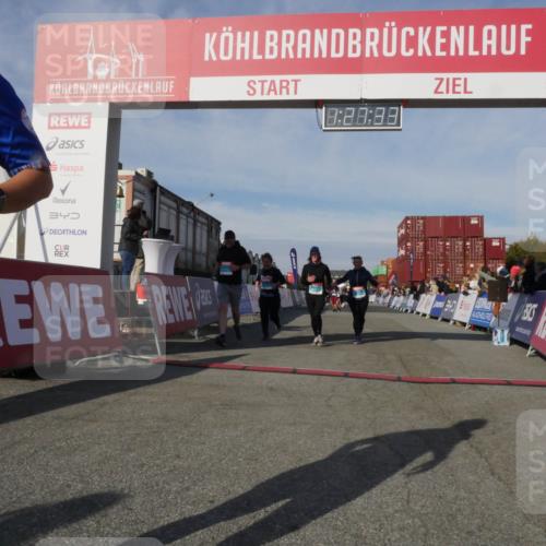 03.10.2025 - Köhlbrandbrückenlauf Matties Gatica Varas http://msf.ph/oto/9170277 03.10.2025 10:27:34 Ziel 1926, 1929, 2101, 2136, 2192, 2352, 2562, 3230 meine-sportfotos.de