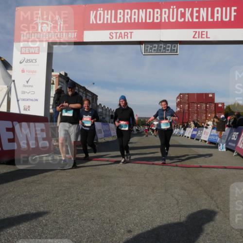 03.10.2025 - Köhlbrandbrückenlauf Matties Gatica Varas http://msf.ph/oto/9170280 03.10.2025 10:27:36 Ziel 1926, 2101, 2136, 2192, 2352, 3230 meine-sportfotos.de