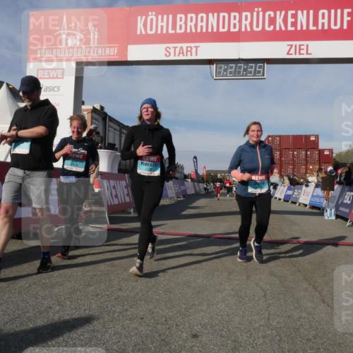 03.10.2025 - Köhlbrandbrückenlauf Matties Gatica Varas http://msf.ph/oto/9170282 03.10.2025 10:27:37 Ziel 2136, 2192, 2352, 3230 meine-sportfotos.de
