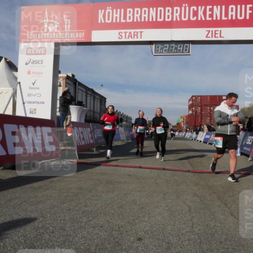 03.10.2025 - Köhlbrandbrückenlauf Matties Gatica Varas http://msf.ph/oto/9170293 03.10.2025 10:27:42 Ziel 1914, 2059, 2086, 2136, 2162, 2166, 2192, 2237, 2352, 3346, 3429, 3451, 3452, 3626, 3739 meine-sportfotos.de