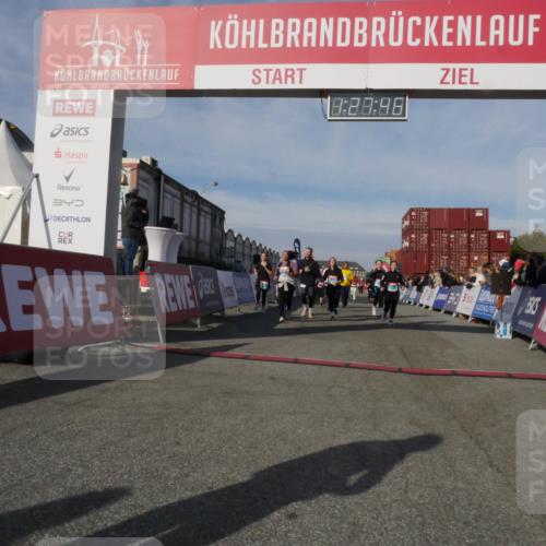 03.10.2025 - Köhlbrandbrückenlauf Matties Gatica Varas http://msf.ph/oto/9170304 03.10.2025 10:27:48 Ziel 1472, 1914, 2059, 2086, 2162, 2166, 2237, 3346, 3429, 3451, 3452, 3626, 3739 meine-sportfotos.de