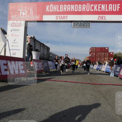 03.10.2025 - Köhlbrandbrückenlauf Matties Gatica Varas http://msf.ph/oto/9170305 03.10.2025 10:27:48 Ziel 1472, 1914, 2059, 2086, 2162, 2166, 2237, 3346, 3429, 3451, 3452, 3626, 3739 meine-sportfotos.de