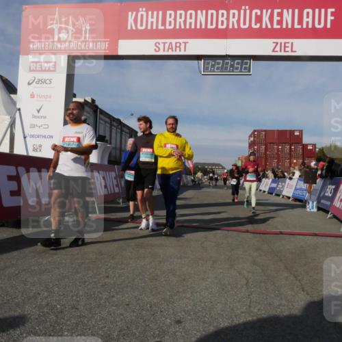 03.10.2025 - Köhlbrandbrückenlauf Matties Gatica Varas http://msf.ph/oto/9170317 03.10.2025 10:27:54 Ziel 1004, 1342, 1472, 1759, 2086, 3626 meine-sportfotos.de