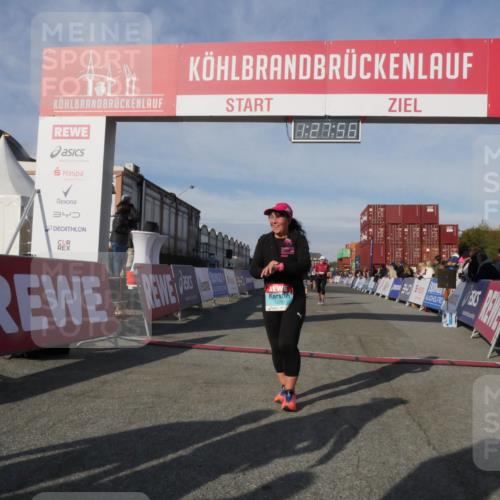 03.10.2025 - Köhlbrandbrückenlauf Matties Gatica Varas http://msf.ph/oto/9170326 03.10.2025 10:27:58 Ziel 1004, 1342, 1759, 1993, 2525, 2630, 2632 meine-sportfotos.de